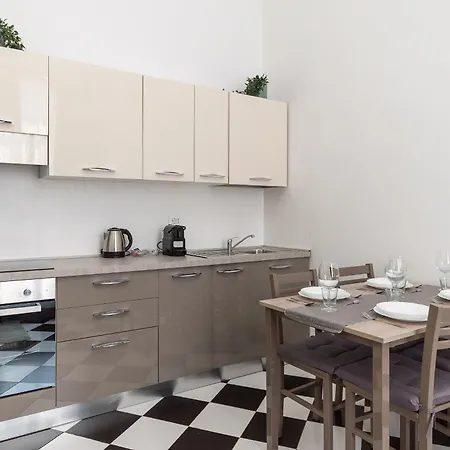 Apartamento L'acquario Del Principe, Vicoli, Porto E Lanterna *
