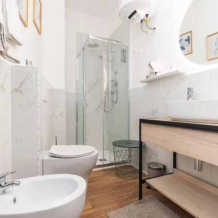 L'acquario Del Principe, Vicoli, Porto E Lanterna Appartement